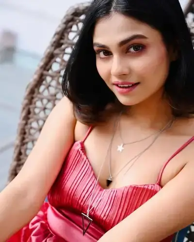 Escort Service Maheshwar
